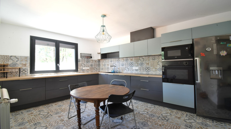 Ma-Cabane - Vente Maison GREASQUE, 168 m²