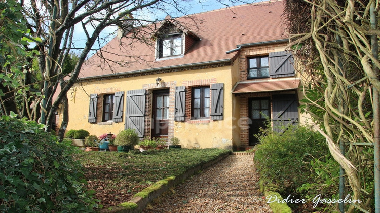 Ma-Cabane - Vente Maison GREEZ SUR ROC, 351 m²