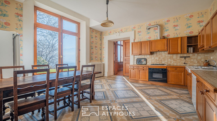 Ma-Cabane - Vente Maison GRENOBLE, 705 m²