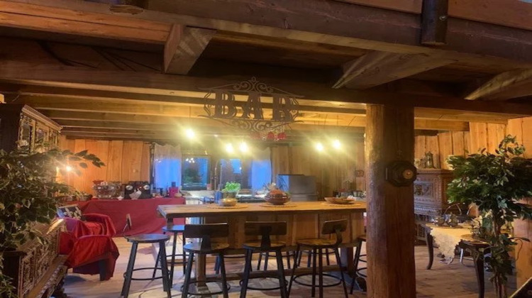 Ma-Cabane - Vente Maison GREOLIERES, 350 m²