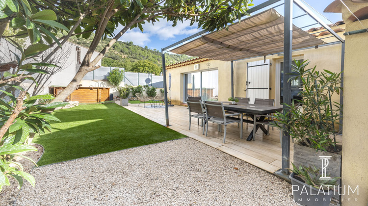 Ma-Cabane - Vente Maison Gréoux-les-Bains, 82 m²