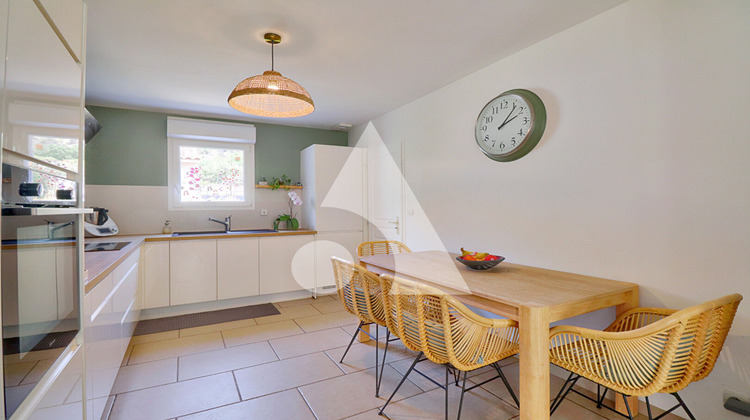 Ma-Cabane - Vente Maison GREOUX-LES-BAINS, 138 m²