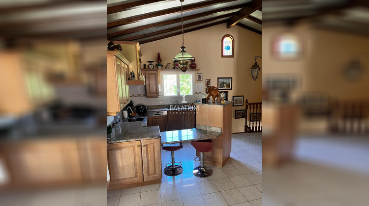 Ma-Cabane - Vente Maison Gréoux-les-Bains, 297 m²