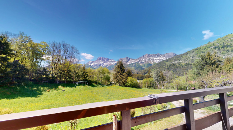 Ma-Cabane - Vente Maison GRESSE-EN-VERCORS, 110 m²