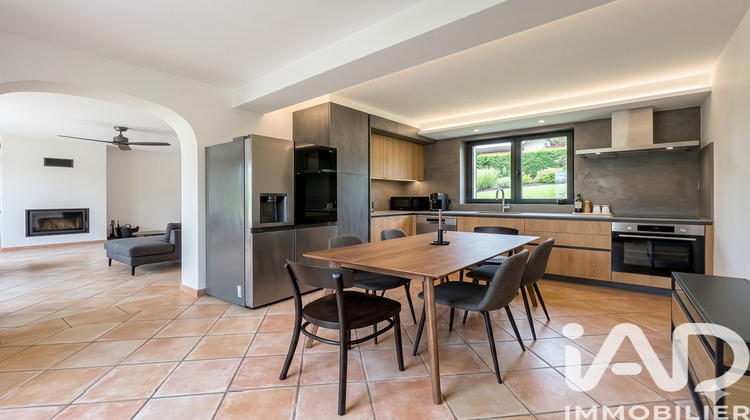 Ma-Cabane - Vente Maison Gressey, 243 m²