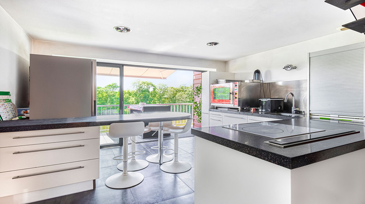 Ma-Cabane - Vente Maison GREZ-NEUVILLE, 236 m²
