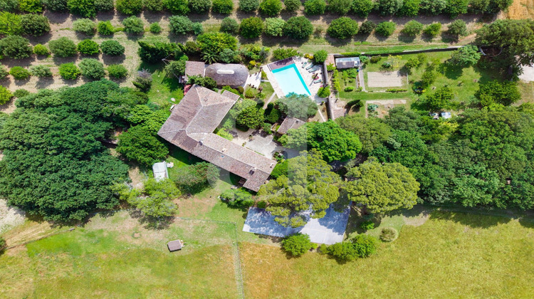 Ma-Cabane - Vente Maison Grignan, 385 m²
