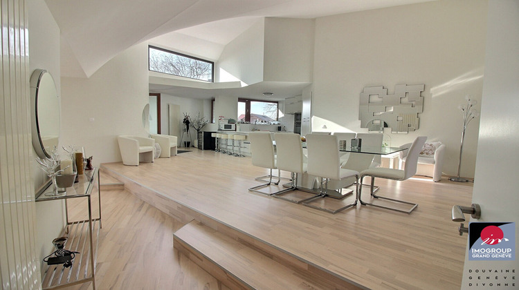 Ma-Cabane - Vente Maison GRILLY, 258 m²