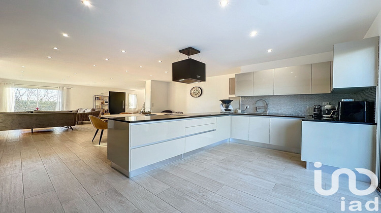 Ma-Cabane - Vente Maison Grisy Suisnes, 208 m²