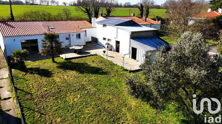 Ma-Cabane - Vente Maison Grosbreuil, 122 m²