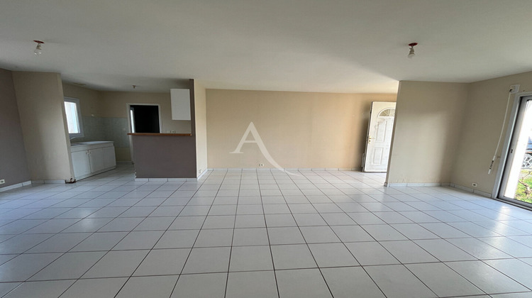 Ma-Cabane - Vente Maison GROSBREUIL, 78 m²