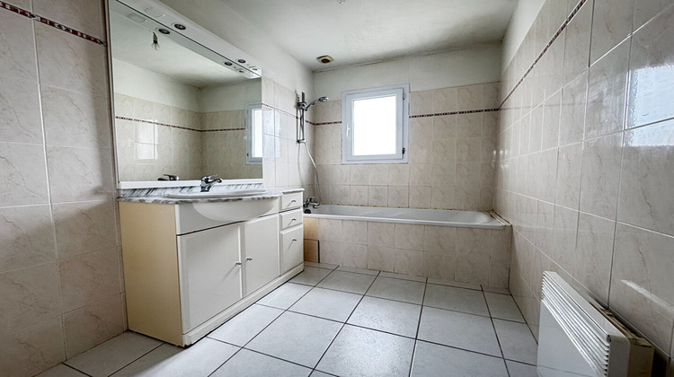 Ma-Cabane - Vente Maison GROSBREUIL, 74 m²