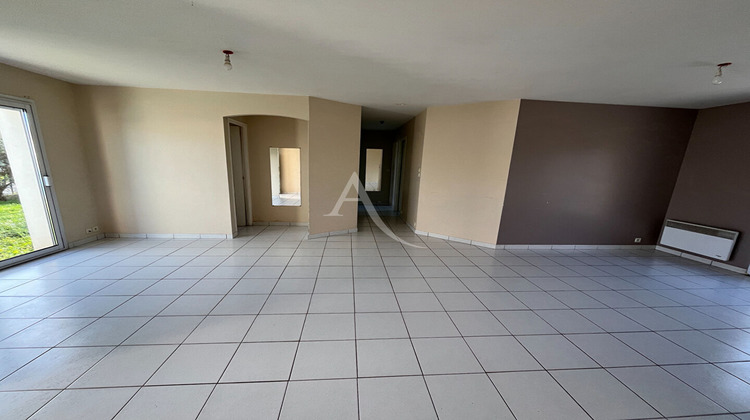 Ma-Cabane - Vente Maison GROSBREUIL, 78 m²