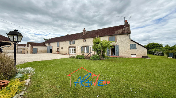 Ma-Cabane - Vente Maison GUERCHY, 233 m²