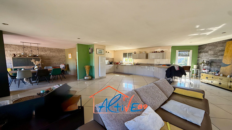 Ma-Cabane - Vente Maison GUERCHY, 119 m²