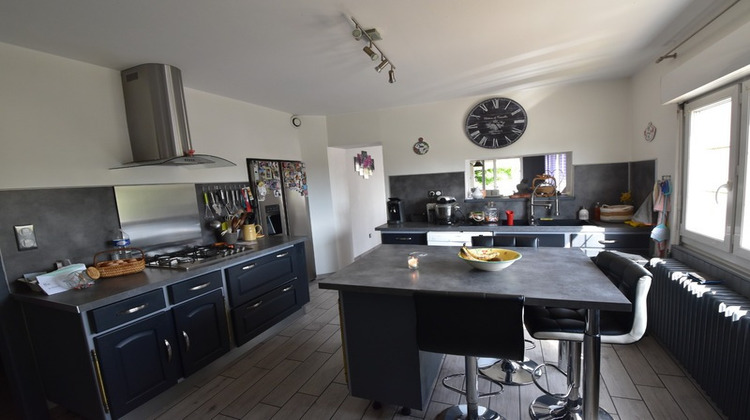 Ma-Cabane - Vente Maison GUEUGNON, 262 m²