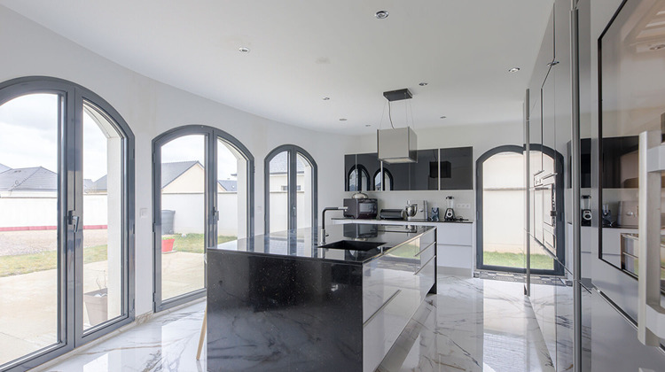 Ma-Cabane - Vente Maison Guichainville, 345 m²