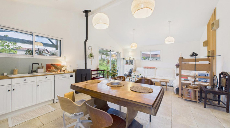 Ma-Cabane - Vente Maison GUICHE, 77 m²