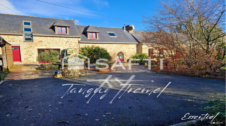 Ma-Cabane - Vente Maison Guidel, 320 m²
