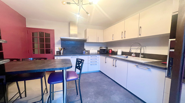 Ma-Cabane - Vente Maison GUIGNES, 190 m²