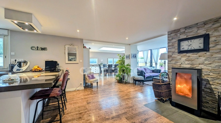 Ma-Cabane - Vente Maison GUILERS, 150 m²