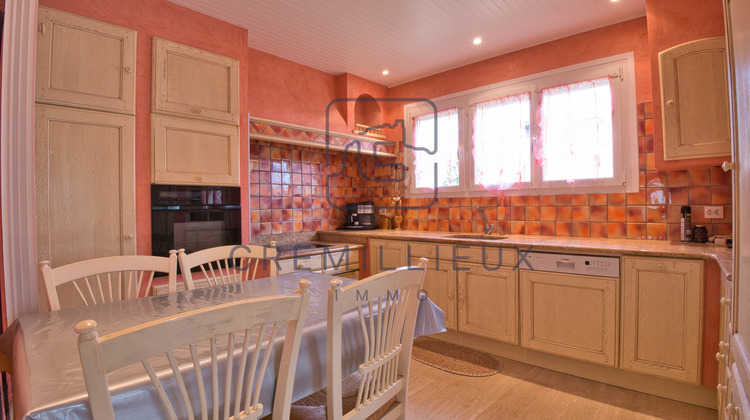 Ma-Cabane - Vente Maison Guilherand-Granges, 196 m²