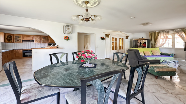 Ma-Cabane - Vente Maison GUILLERVAL, 158 m²