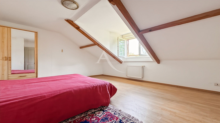 Ma-Cabane - Vente Maison GUILLERVAL, 158 m²