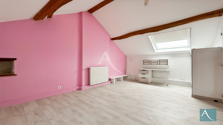 Ma-Cabane - Vente Maison GUILLERVAL, 127 m²