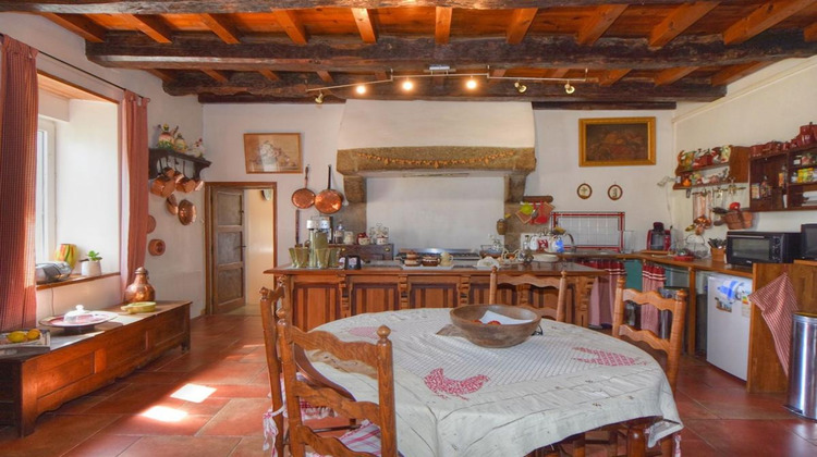 Ma-Cabane - Vente Maison GUINGAMP, 218 m²