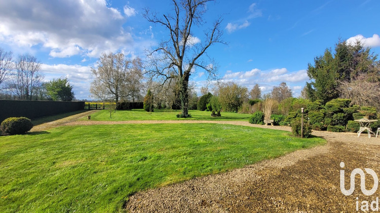 Ma-Cabane - Vente Maison Guiscard, 243 m²