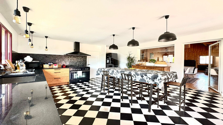 Ma-Cabane - Vente Maison GUJAN-MESTRAS, 220 m²