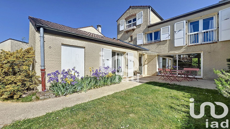 Ma-Cabane - Vente Maison Guyancourt, 121 m²