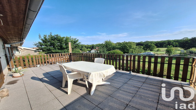 Ma-Cabane - Vente Maison Hadigny-les-Verrières, 197 m²