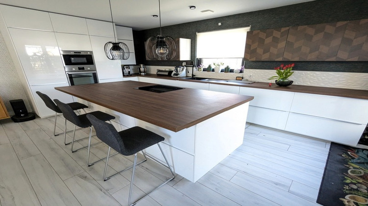 Ma-Cabane - Vente Maison HALLUIN, 217 m²