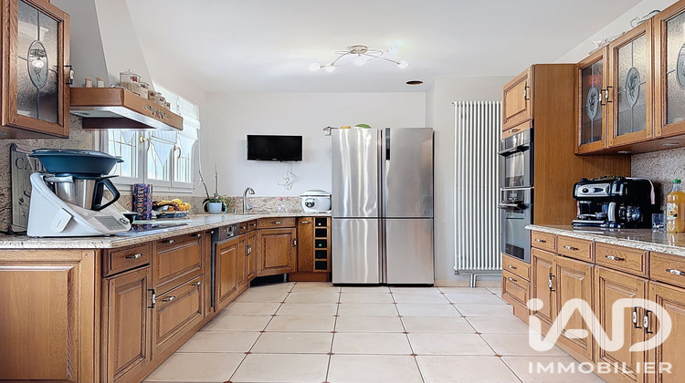 Ma-Cabane - Vente Maison Hanches, 177 m²