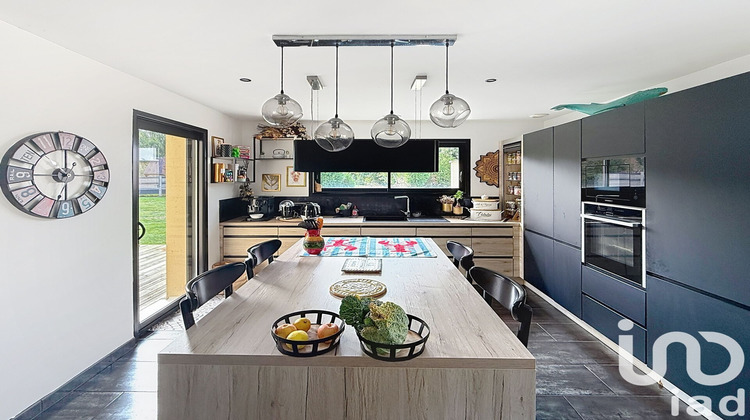 Ma-Cabane - Vente Maison Harcourt, 225 m²