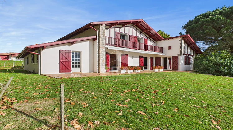 Ma-Cabane - Vente Maison HASPARREN, 200 m²