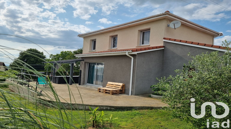 Ma-Cabane - Vente Maison Haute-Rivoire, 109 m²