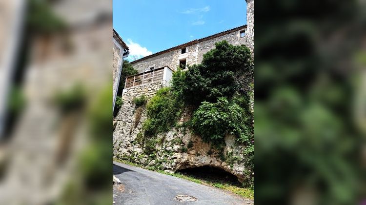 Ma-Cabane - Vente Maison Hautefage-la-Tour, 140 m²