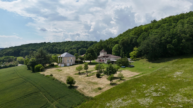 Ma-Cabane - Vente Maison HAUTEFAGE-LA-TOUR, 387 m²