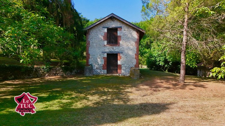 Ma-Cabane - Vente Maison Hautefage-la-Tour, 155 m²