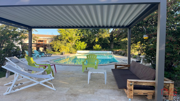 Ma-Cabane - Vente Maison Hautefage-la-Tour, 275 m²