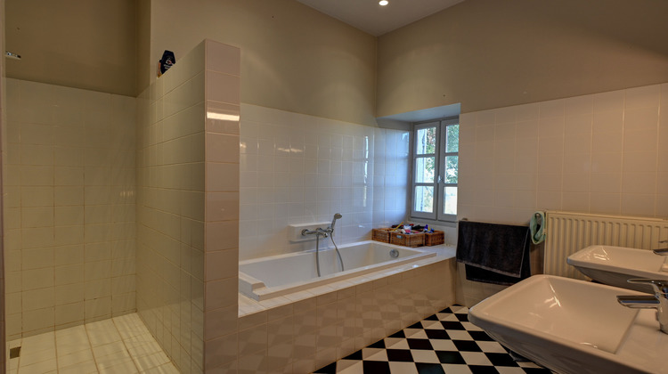 Ma-Cabane - Vente Maison Hautefage-la-Tour, 171 m²