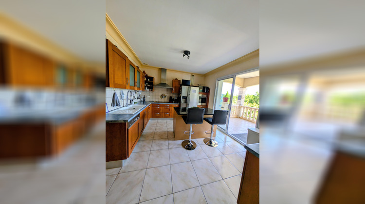 Ma-Cabane - Vente Maison Hautefage-la-Tour, 174 m²
