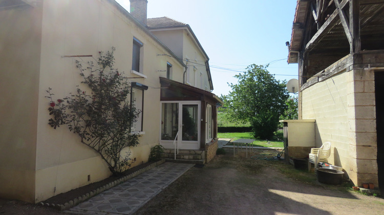 Ma-Cabane - Vente Maison Hautefort, 180 m²