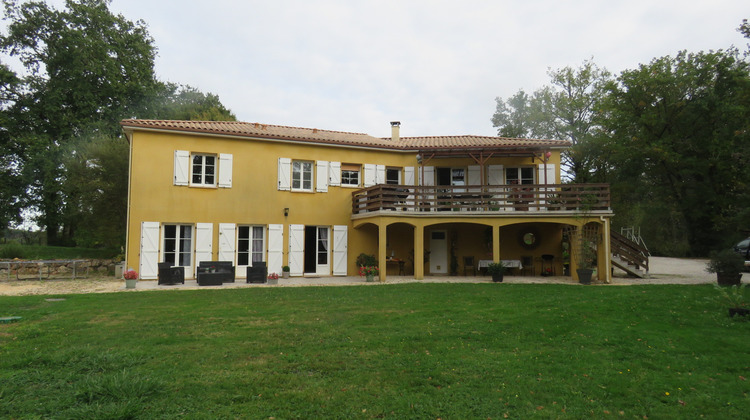 Ma-Cabane - Vente Maison Hautefort, 415 m²