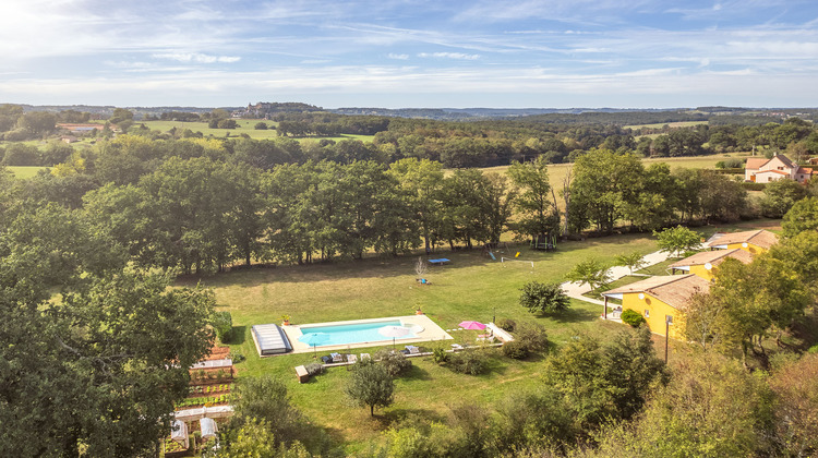 Ma-Cabane - Vente Maison Hautefort, 415 m²