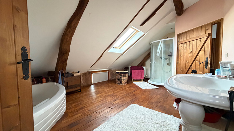 Ma-Cabane - Vente Maison HAUTEFORT, 104 m²