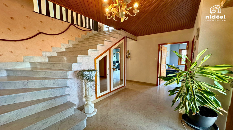 Ma-Cabane - Vente Maison Hautmont, 185 m²